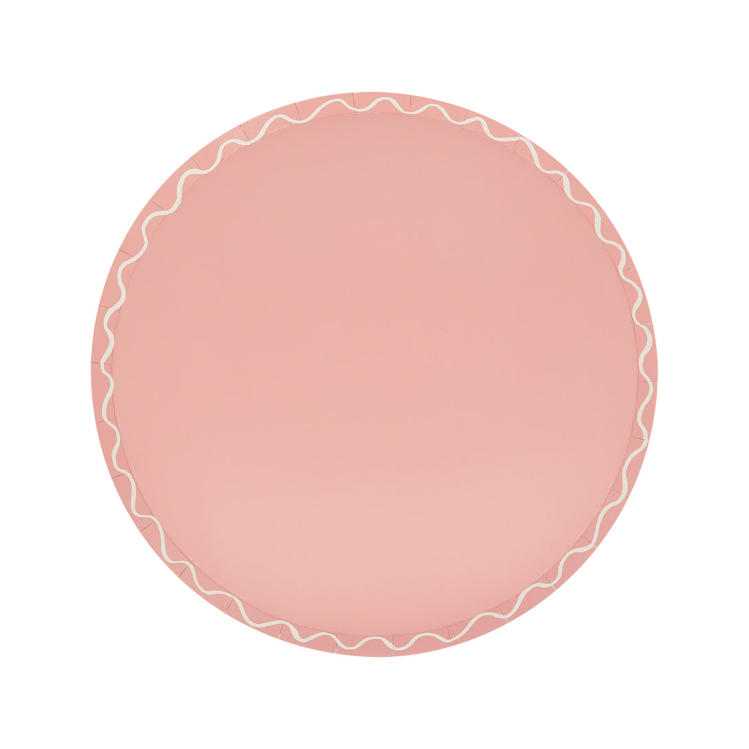 Our paper party plates come in a range of colors for a wonderful display on your party table, ideal to add to your party supplies.