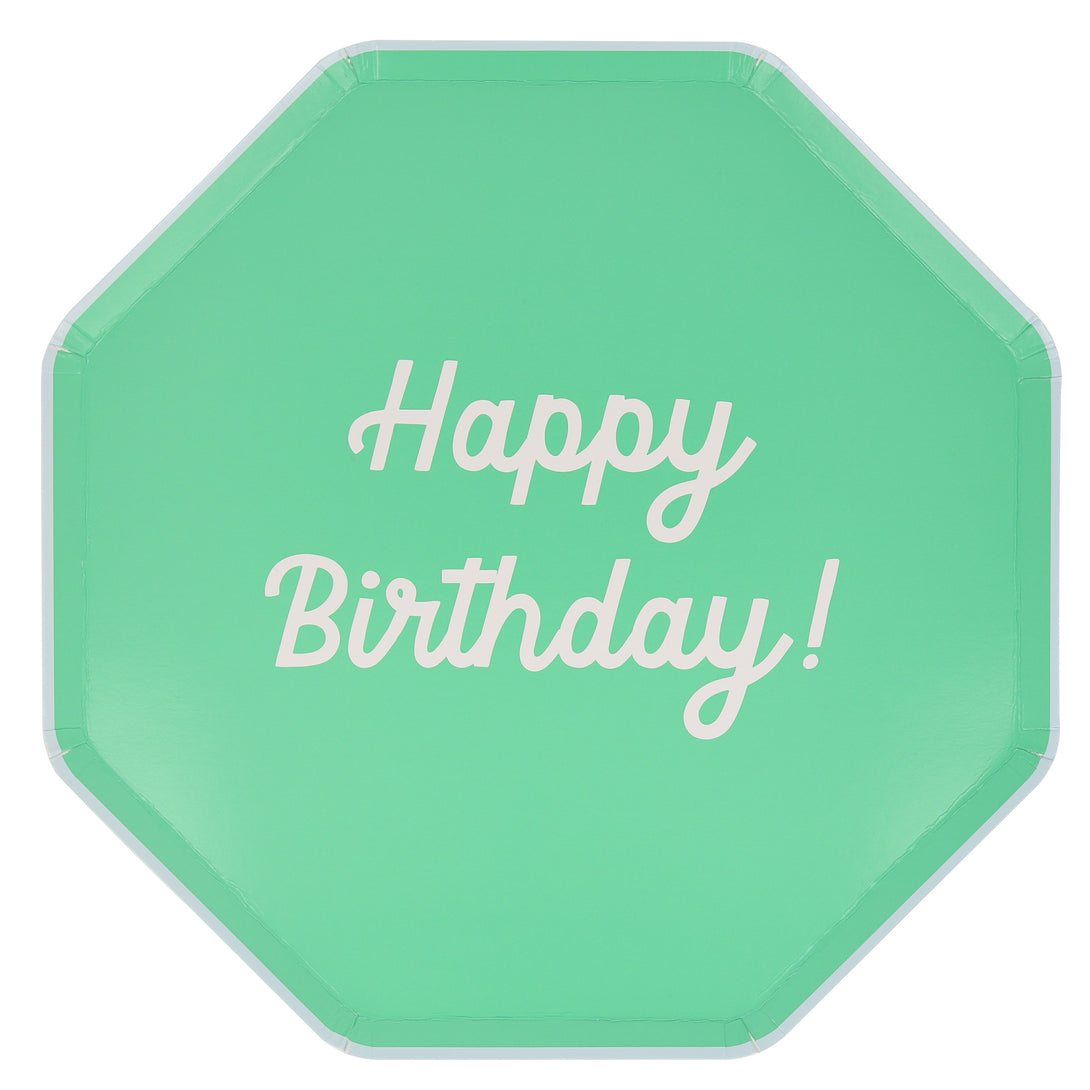 Make a birthday party look amazing with our birthday dinner plates, each set has 8 vibrant paper plates with co-ordinating borders.