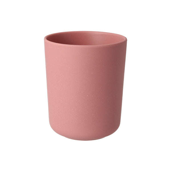 These melamine cups, with bamboo, are the perfect kids cups. Image9