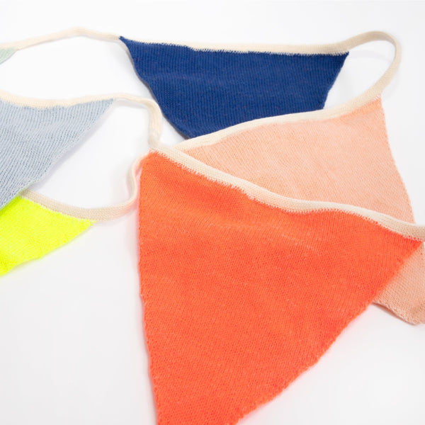 Multicolor Knitted Flag Garland Image2