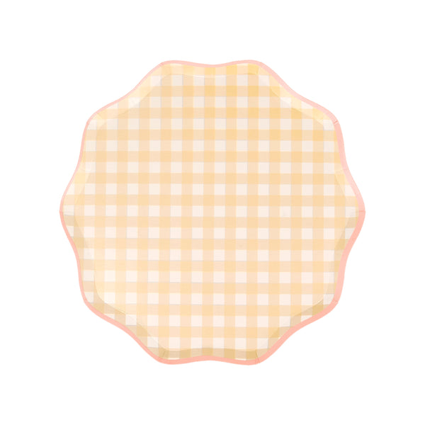 Our gingham plates come in four pastel shades, perfect for spring or summer parties. Image6