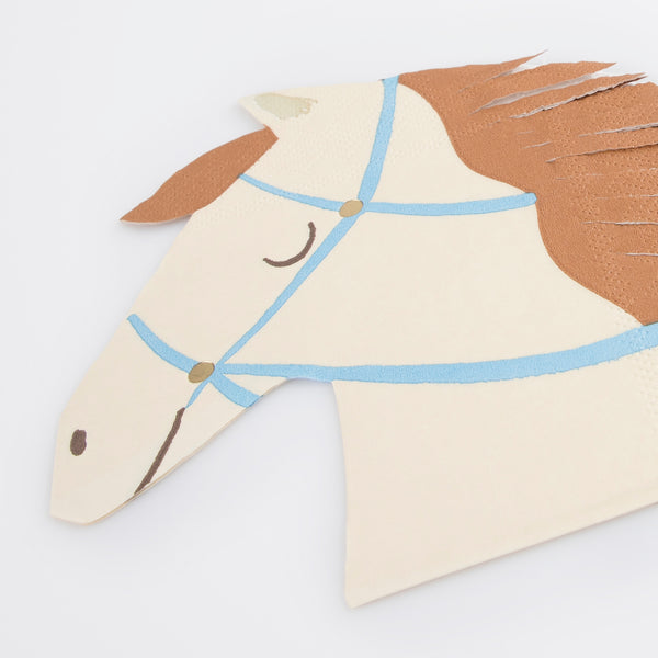 Make your horse birthday party look amazing with our special supplies, including a horse garland, tableware and a cupcake kit. Image1