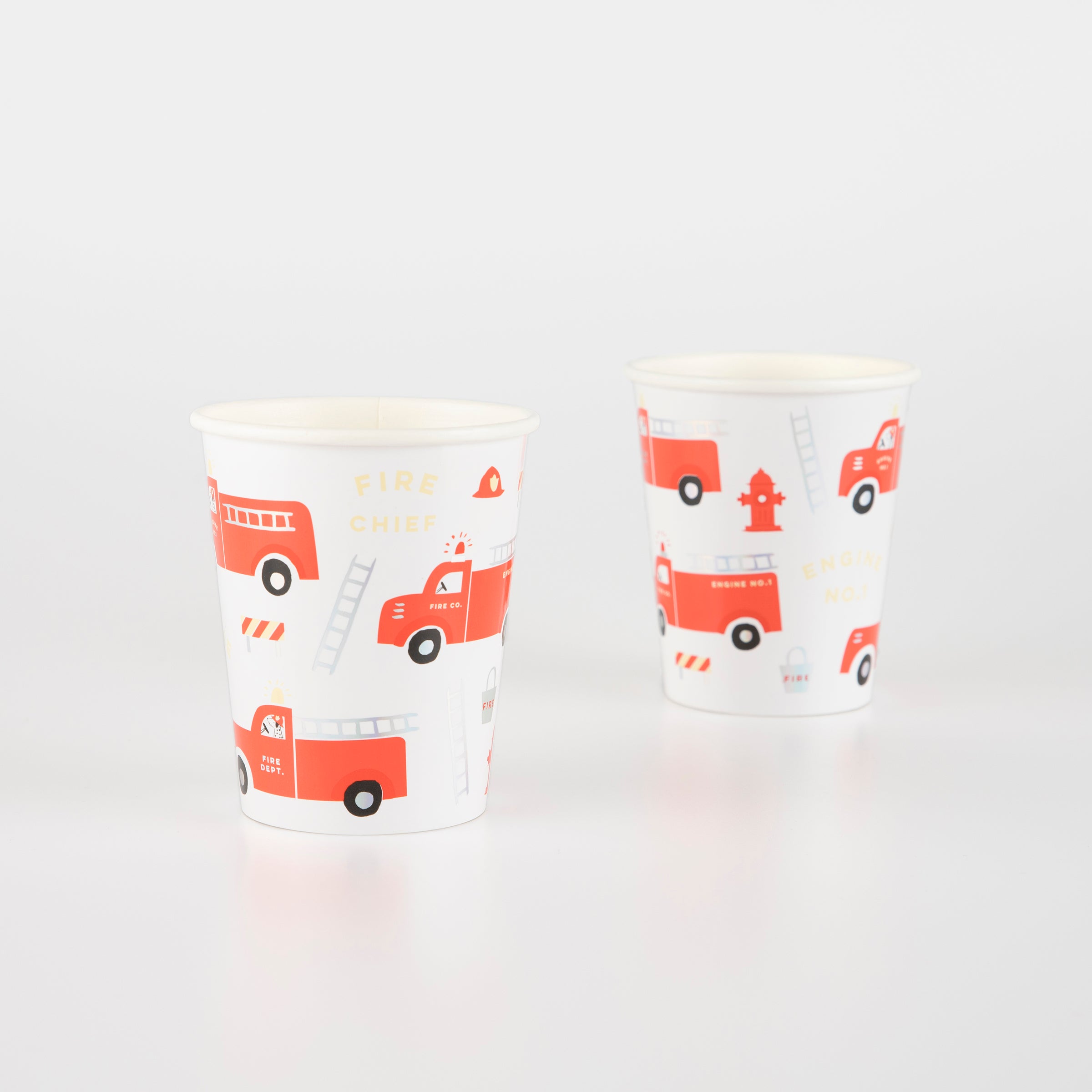 Rhode Island Novelty 9oz RED PAPER CUPS