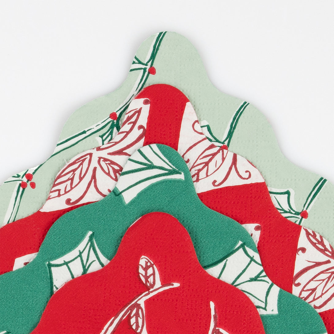 Our paper napkins give a vintage look to your Christmas table decorations.