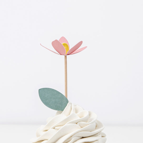 Flower Garden Cupcake Kit Image5