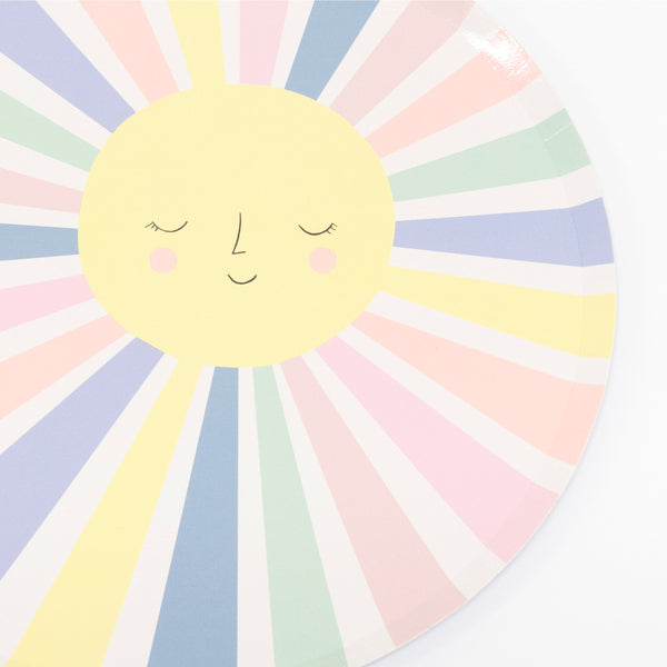 Fill your party with joy and cheer with these colorful smiling sun party plates. Image2