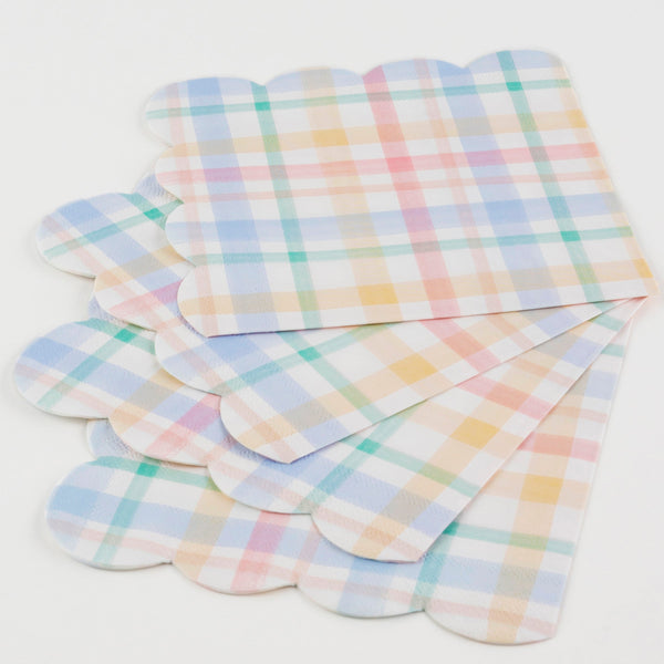 Our soft muted party napkins are ideal for kids birthday party ideas. Image2