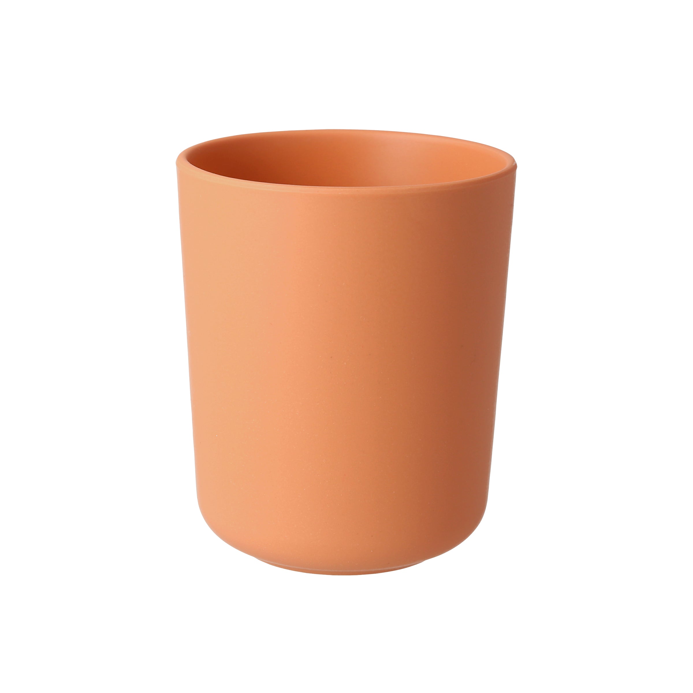 These melamine cups, with bamboo, are the perfect kids cups.