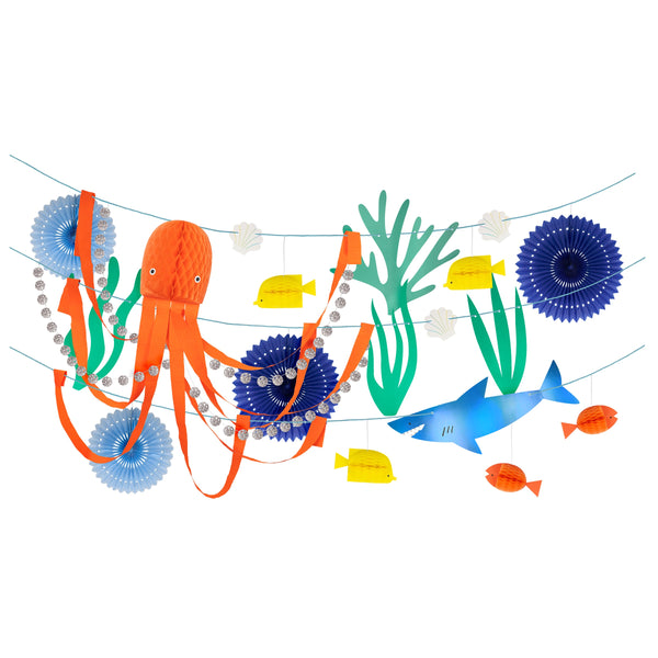 Our colorful garland is perfect for under-the-sea party ideas. Image3