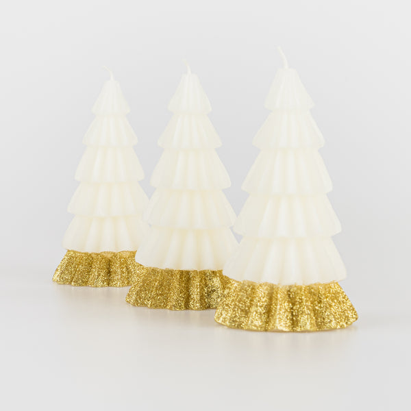 Our glitter tree candles are ideal if you're looking for wonderful Christmas table decoration ideas. Image4