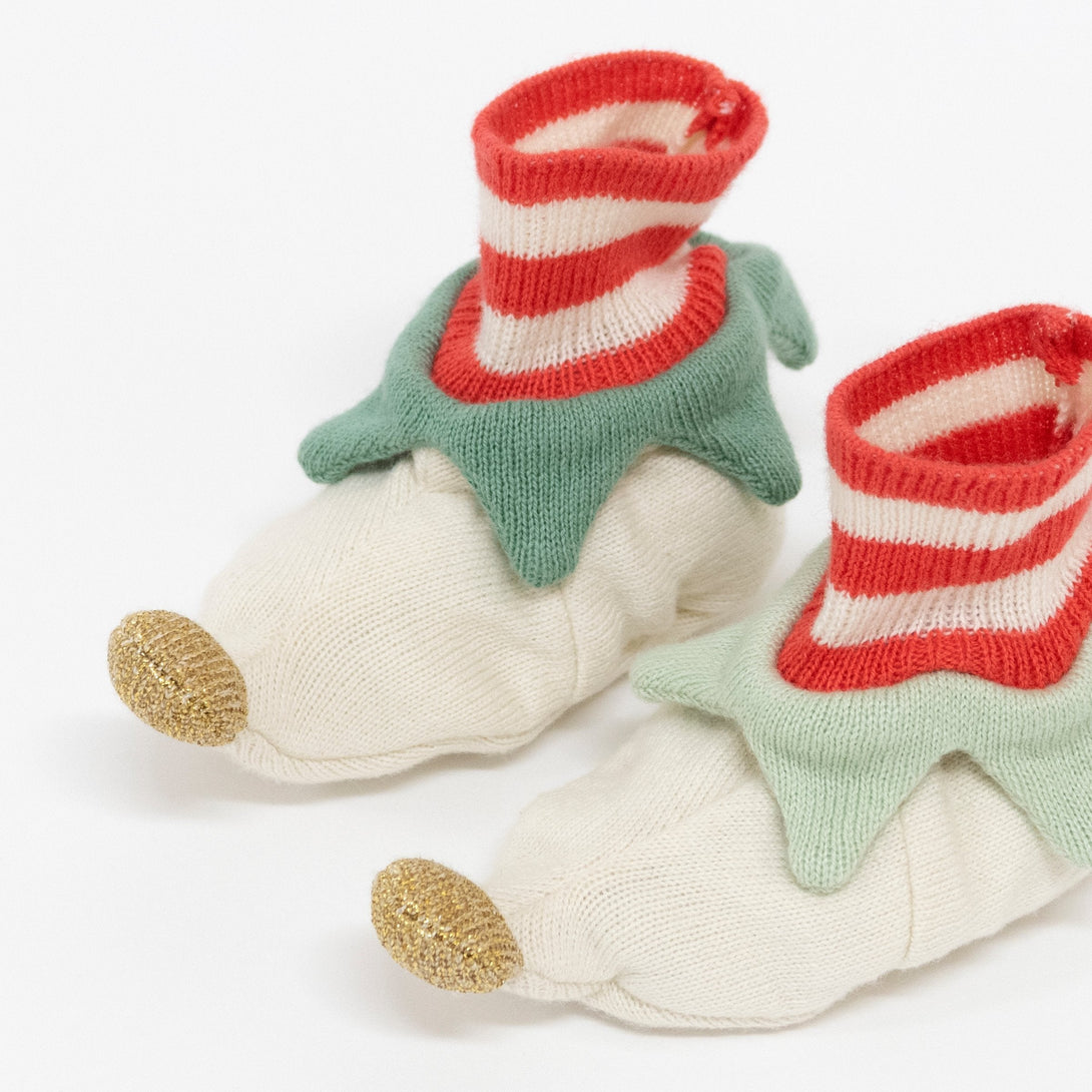 These elf baby booties make a gorgeous baby Xmas outfit.