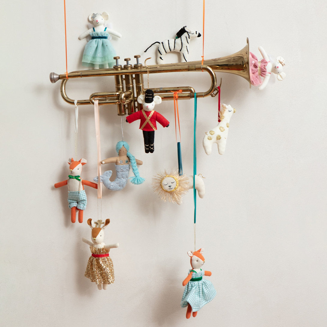 Our giraffe kids' Christmas decoration makes an excellent stocking filler.