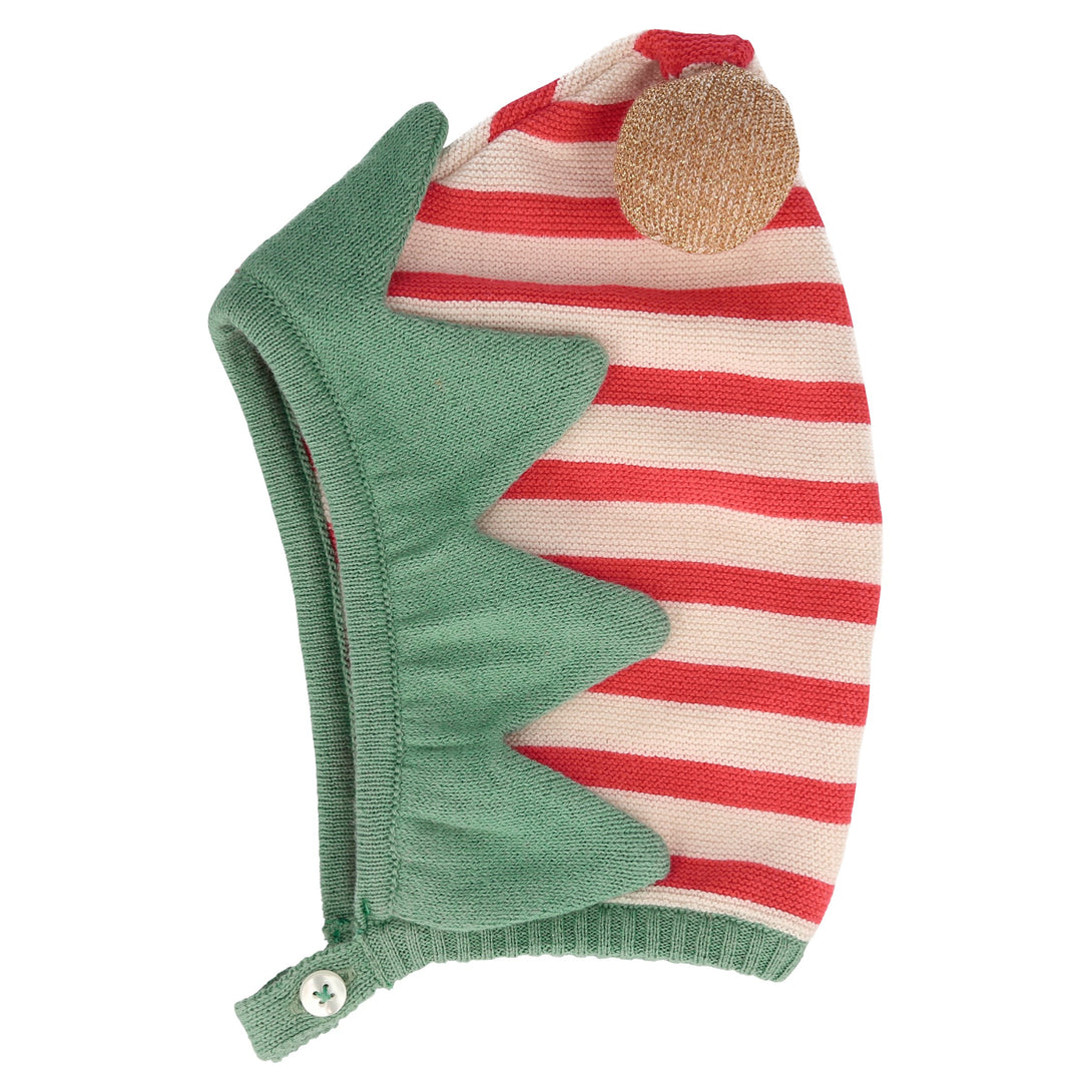 This organic cotton baby bonnet, with elf ears, is perfect as a baby Xmas outfit.