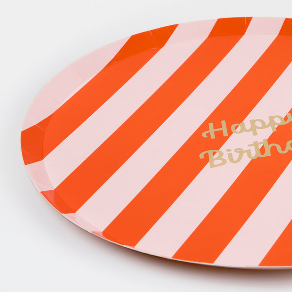 Our bright stripes party set has everything you need in a birthday supply set, with tableware, a cupcake kit, party hats and a mini garland. Image7