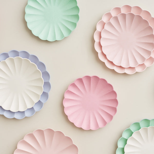 Small Candy Pink Compostable Plates Image3