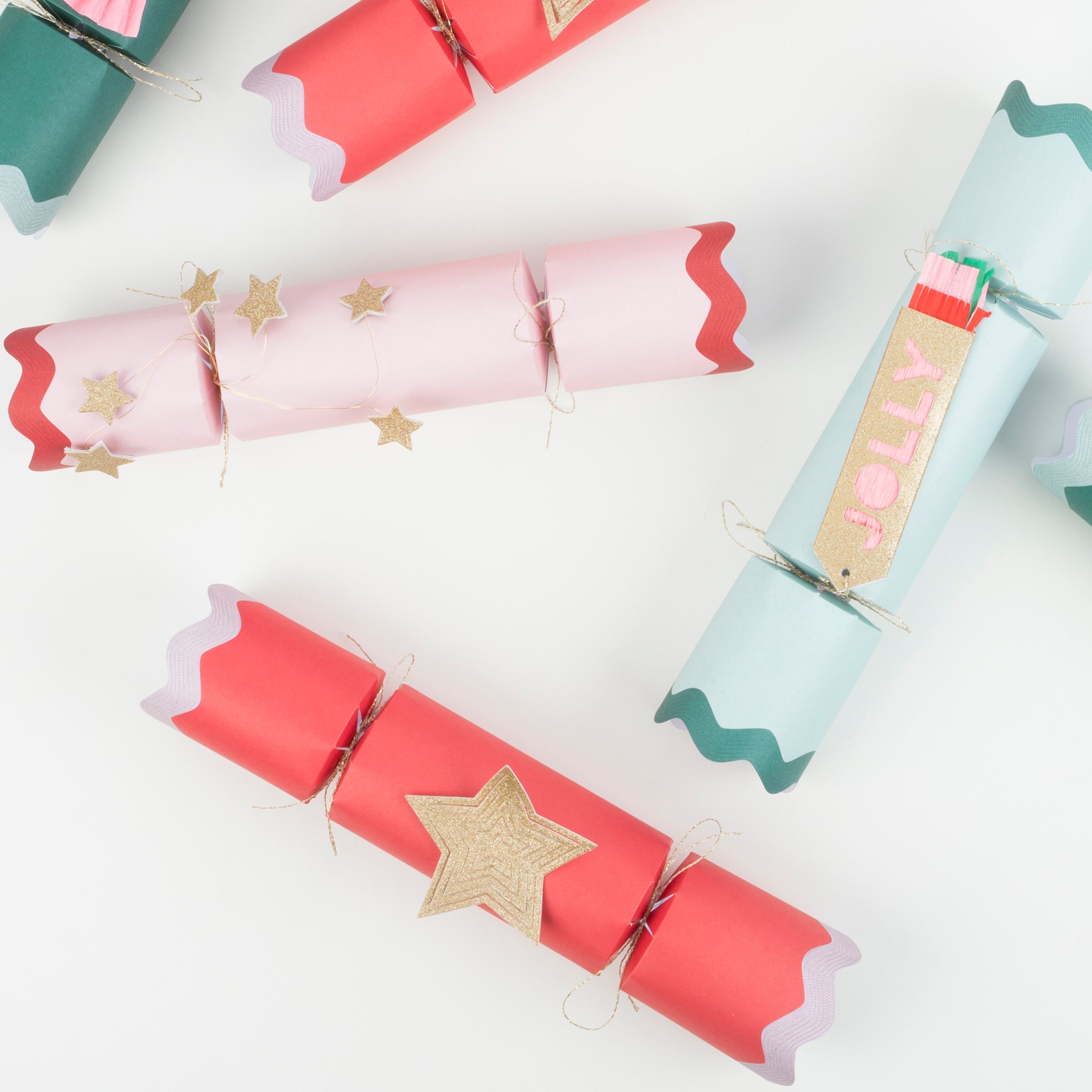 The crackers contain fun erasers for kids, party party hats and jokes.