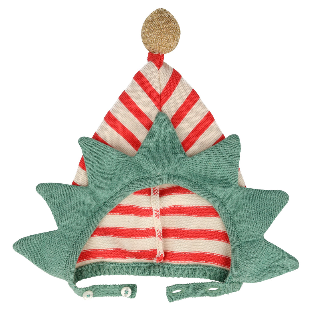 This organic cotton baby bonnet, with elf ears, is perfect as a baby Xmas outfit.