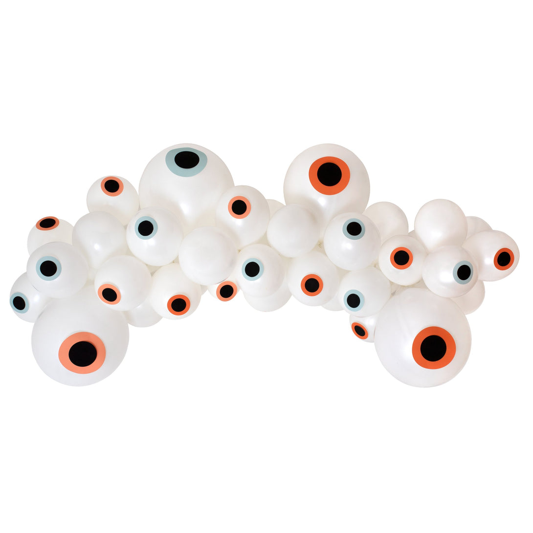 Create a wonderful Halloween garland with our Halloween balloons designed to look like eerie eyeballs.