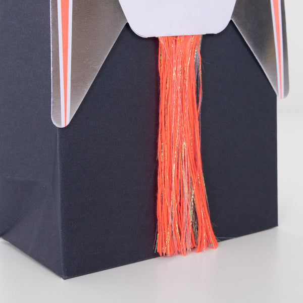 Our paper party bags are decorated with a shiny rocket, perfect as small gift bags too. Image4