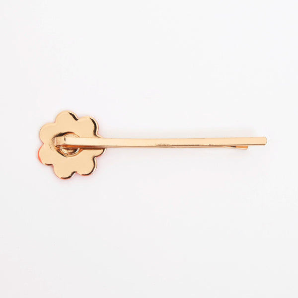 They are crafted from enamel daisies, in 6 different colors, with gold tone hair slides. Image3