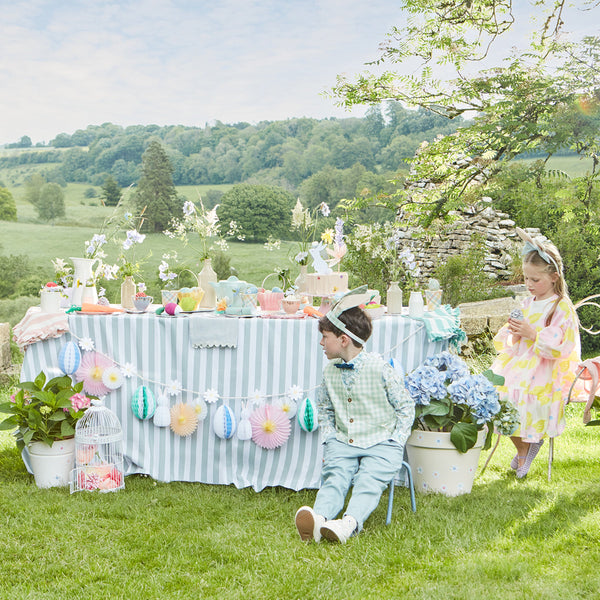 Our Easter garland features honeycomb decorations of bunnies, flowers and eggs. Image2
