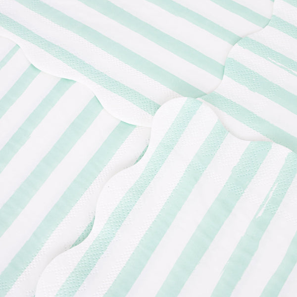Our paper napkins, designed as striped green napkins, are ideal to add to your birthday party supplies. Image3