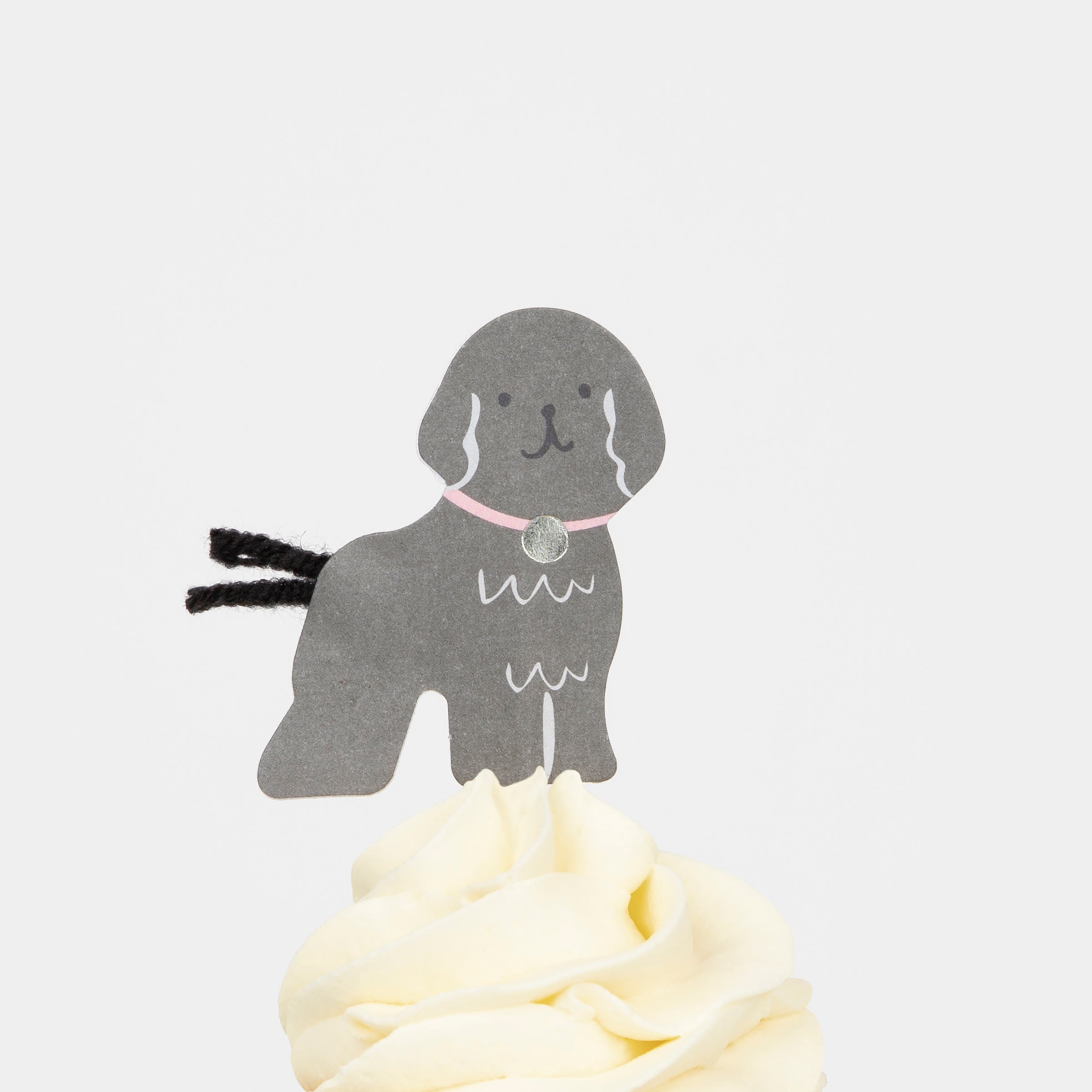 Our special cupcake toppers and cupcake cases are perfect to create birthday cupcakes for a dog birthday party.