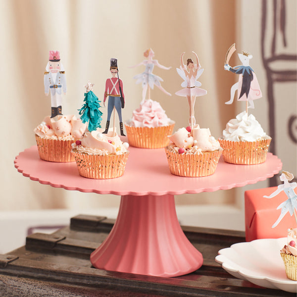 Make the most wonderful Christmas cupcakes with our special Nutcracker Christmas kit. Image1