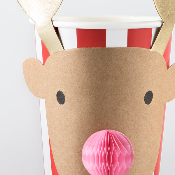 Our party cups, which include a Santa cup and reindeer cups, will make your Christmas drinks look amazing. Image3