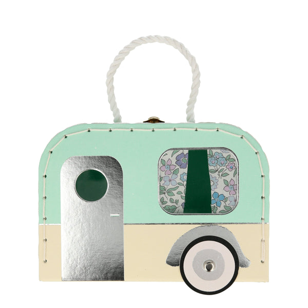 If you're looking for travel toys you'll love our mini suitcase, shaped like a caravan, with a mini bunny doll and accessories inside. Image6
