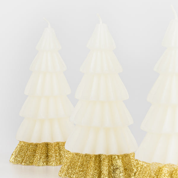 Our glitter tree candles are ideal if you're looking for wonderful Christmas table decoration ideas. Image3