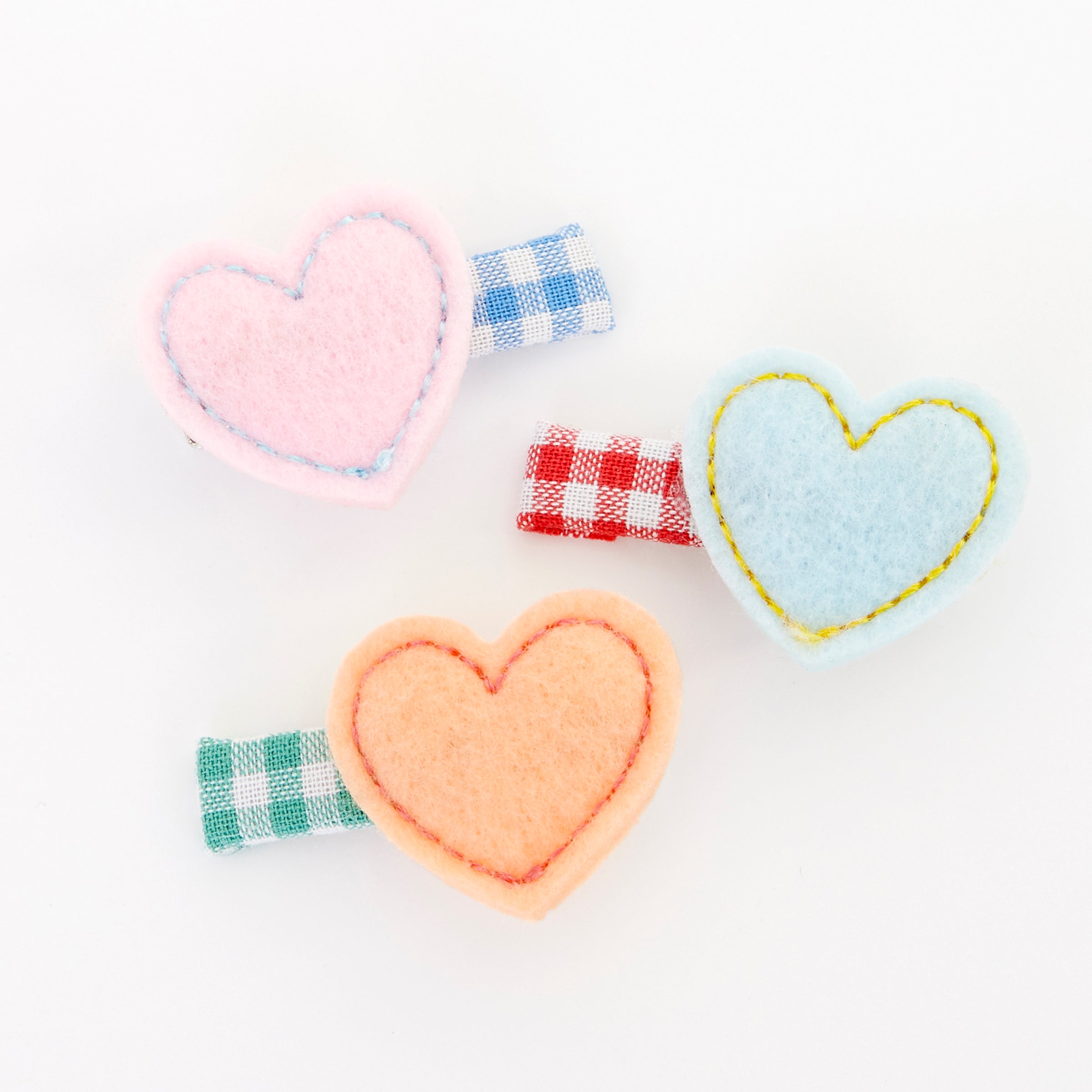 Our hair accessories for kids set includes colorful hearts and gingham ribbons, perfect for Valentine's Day gifts for kids.